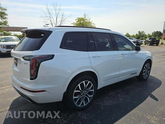 2024 Cadillac XT6 Sport - miniatura 3