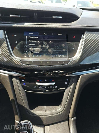 2024 Cadillac XT6 Sport - miniatura 10