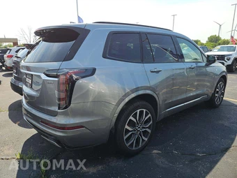 2024 Cadillac XT6 Sport - miniatura 3