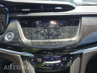 2024 Cadillac XT6 Sport - miniatura 7