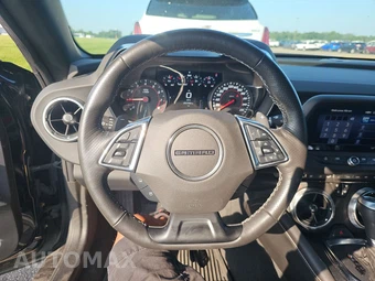2024 Chevrolet Camaro 3LT Coupe - miniatura 10