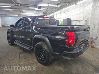2024 Chevrolet Colorado Trail Boss Crew Cab Medium Bed 0TR - miniatura 2