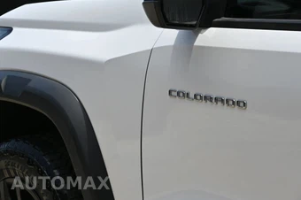 2024 Chevrolet Colorado Trail Boss Crew Cab Medium Bed 0TR - miniatura 9