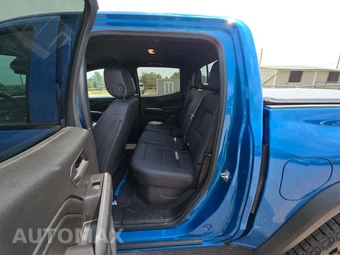 2024 Chevrolet Colorado Trail Boss Crew Cab Medium Bed 0TR - miniatura 10