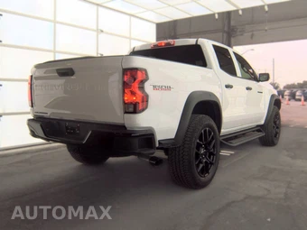 2024 Chevrolet Colorado Trail Boss Crew Cab Medium Bed 0TR - miniatura 4