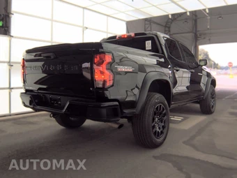 2024 Chevrolet Colorado Trail Boss Crew Cab Medium Bed 0TR - miniatura 4