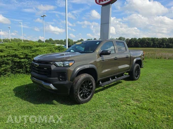 2024 Chevrolet Colorado Trail Boss Crew Cab Medium Bed 0TR