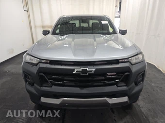 2024 Chevrolet Colorado Trail Boss Crew Cab Short Bed 0TR - miniatura 2