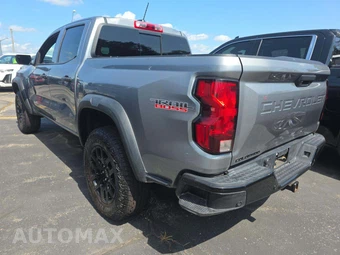 2024 Chevrolet Colorado Trail Boss Crew Cab Short Bed 0TR - miniatura 2