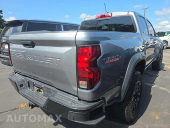 2024 Chevrolet Colorado Trail Boss Crew Cab Short Bed 0TR - miniatura 3