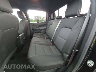 2024 Chevrolet Colorado Trail Boss Crew Cab Short Bed 0TR - miniatura 13
