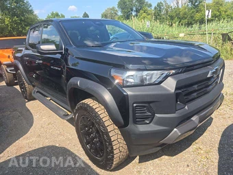 2024 Chevrolet Colorado Trail Boss Crew Cab Short Bed 0TR - miniatura 4