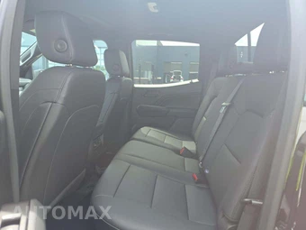 2024 Chevrolet Colorado Trail Boss Crew Cab Short Bed 0TR - miniatura 13