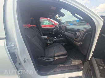 2024 Chevrolet Colorado WT Crew Cab Short Bed 4WT - miniatura 18