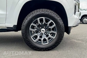 2024 Chevrolet Colorado Z71 Crew Cab Medium Bed 4Z7 - miniatura 12