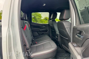 2024 Chevrolet Colorado Z71 Crew Cab Medium Bed 4Z7 - miniatura 17