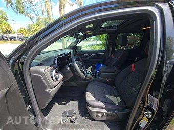 2024 Chevrolet Colorado Z71 Crew Cab Medium Bed 4Z7 - miniatura 6
