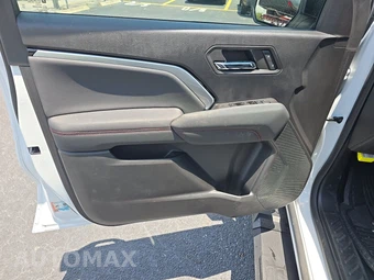2024 Chevrolet Colorado Z71 Crew Cab Medium Bed 4Z7 - miniatura 9