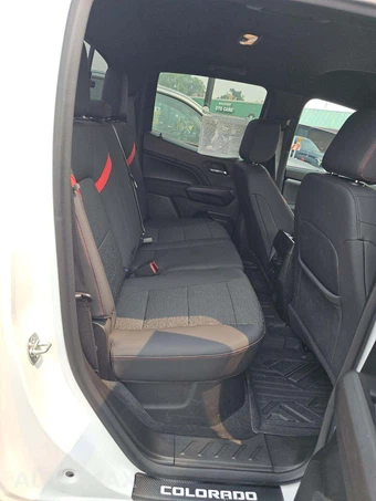 2024 Chevrolet Colorado Z71 Crew Cab Short Bed 4Z7 - miniatura 15