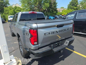 2024 Chevrolet Colorado Z71 Crew Cab Short Bed 4Z7 - miniatura 2
