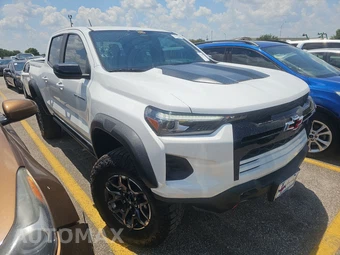2024 Chevrolet Colorado ZR2 Crew Cab Medium Bed 4ZR - miniatura 3