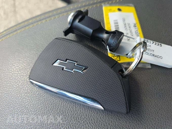 2024 Chevrolet Colorado ZR2 Crew Cab Short Bed 4ZR - miniatura 8