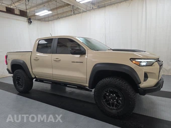 2024 Chevrolet Colorado ZR2 Crew Cab Short Bed 4ZR - miniatura 3