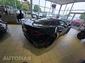 2024 Chevrolet Corvette E-Ray Coupe 3LZ - miniatura 3