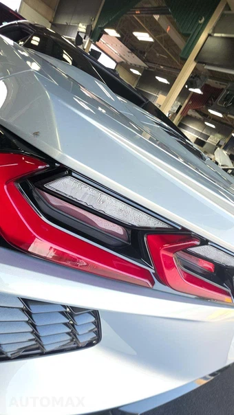 2024 Chevrolet Corvette Stingray Convertible 2LT - miniatura 21