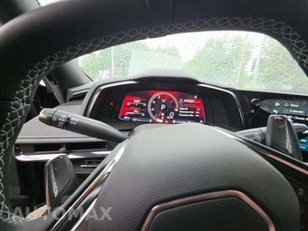2024 Chevrolet Corvette Stingray Coupe 2LT - miniatura 9
