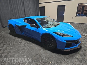 2024 Chevrolet Corvette Z06 Coupe 3LZ - miniatura 3