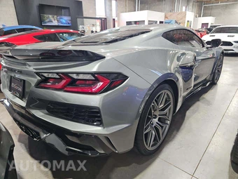 2024 Chevrolet Corvette Z06 Coupe 3LZ - miniatura 3