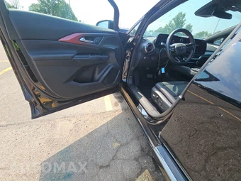 2024 Chevrolet Equinox EV RS 3RS - miniatura 9