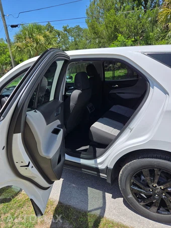 2024 Chevrolet Equinox LS 1LS - miniatura 9