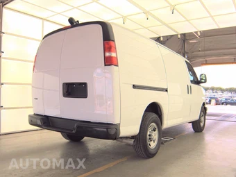 2024 Chevrolet Express 2500 Cargo Van 1WT 135.0" WB - miniatura 4