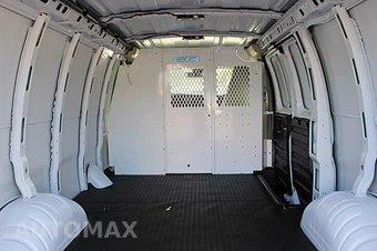 2024 Chevrolet Express 2500 Cargo Van 1WT 135.0" WB - miniatura 17