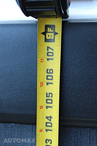 2024 Chevrolet Express 2500 Cargo Van 1WT 135.0" WB - miniatura 21