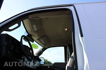 2024 Chevrolet Express 2500 Cargo Van 1WT 135.0" WB - miniatura 24