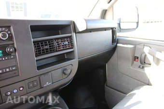 2024 Chevrolet Express 2500 Cargo Van 1WT 135.0" WB - miniatura 33