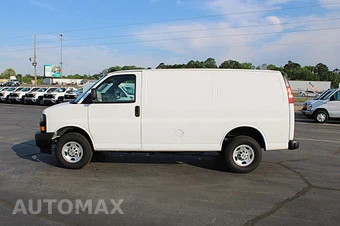 2024 Chevrolet Express 2500 Cargo Van 1WT 135.0" WB - miniatura 6