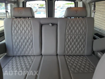 2024 Chevrolet Express 2500 Cargo Van 1WT 135.0" WB - miniatura 14