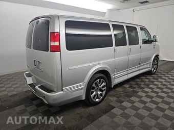 2024 Chevrolet Express 2500 Cargo Van 1WT 135.0" WB - miniatura 4