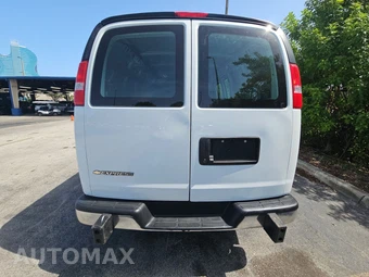 2024 Chevrolet Express 2500 Cargo Van 1WT 135.0" WB – miniatura 5