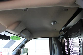 2024 Chevrolet Express 2500 Cargo Van 1WT 135.0" WB - miniatura 45