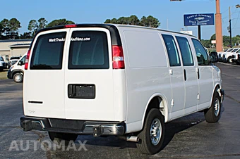 2024 Chevrolet Express 2500 Cargo Van 1WT 135.0" WB - miniatura 5