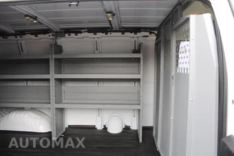 2024 Chevrolet Express 2500 Cargo Van 1WT 135.0" WB - miniatura 10