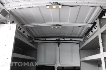 2024 Chevrolet Express 2500 Cargo Van 1WT 135.0" WB - miniatura 12