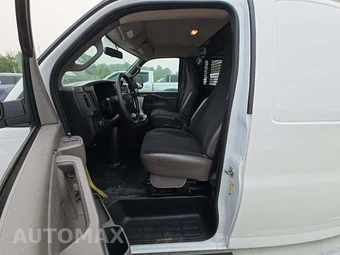 2024 Chevrolet Express 2500 Cargo Van 1WT – miniatura 6