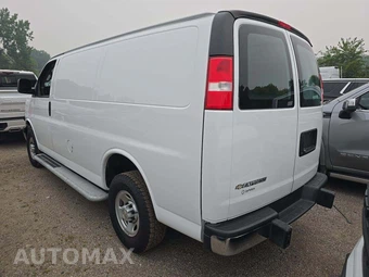 2024 Chevrolet Express 2500 Cargo Van 1WT - miniatura 2