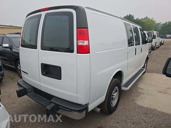 2024 Chevrolet Express 2500 Cargo Van 1WT - miniatura 3